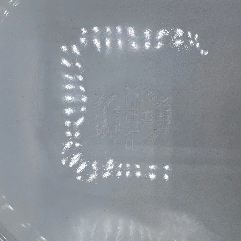 Pyrex 209 9 Inch Clear Glass Pie Plate Vintage Ovenware Made in USA
